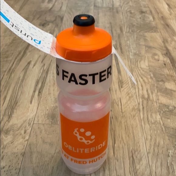 NWT Purists water bottle - Picture 1 of 2